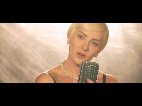 Gamze Canyurt - Dünyaya Geldim Gülmek İçin [ Official Music Video © 2017 Kalan Müzik ]