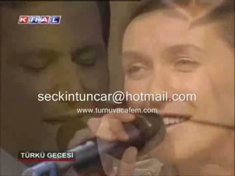 Kaldım İstanbullarda (Divane Aşk) - Şevval Sam