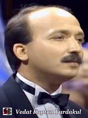 Unutur sanma sakın bir defâ seven gönül şarkısı