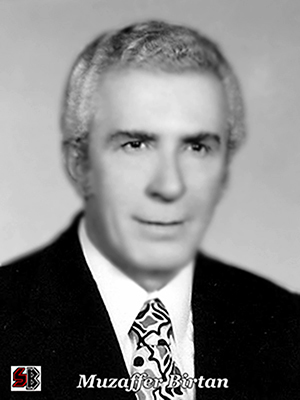 Sâhilden uzaklaştık elin şimdi elimde şarkısı